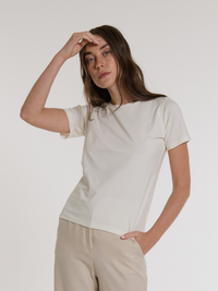 REMERA PENELOPE MANGA CORTA