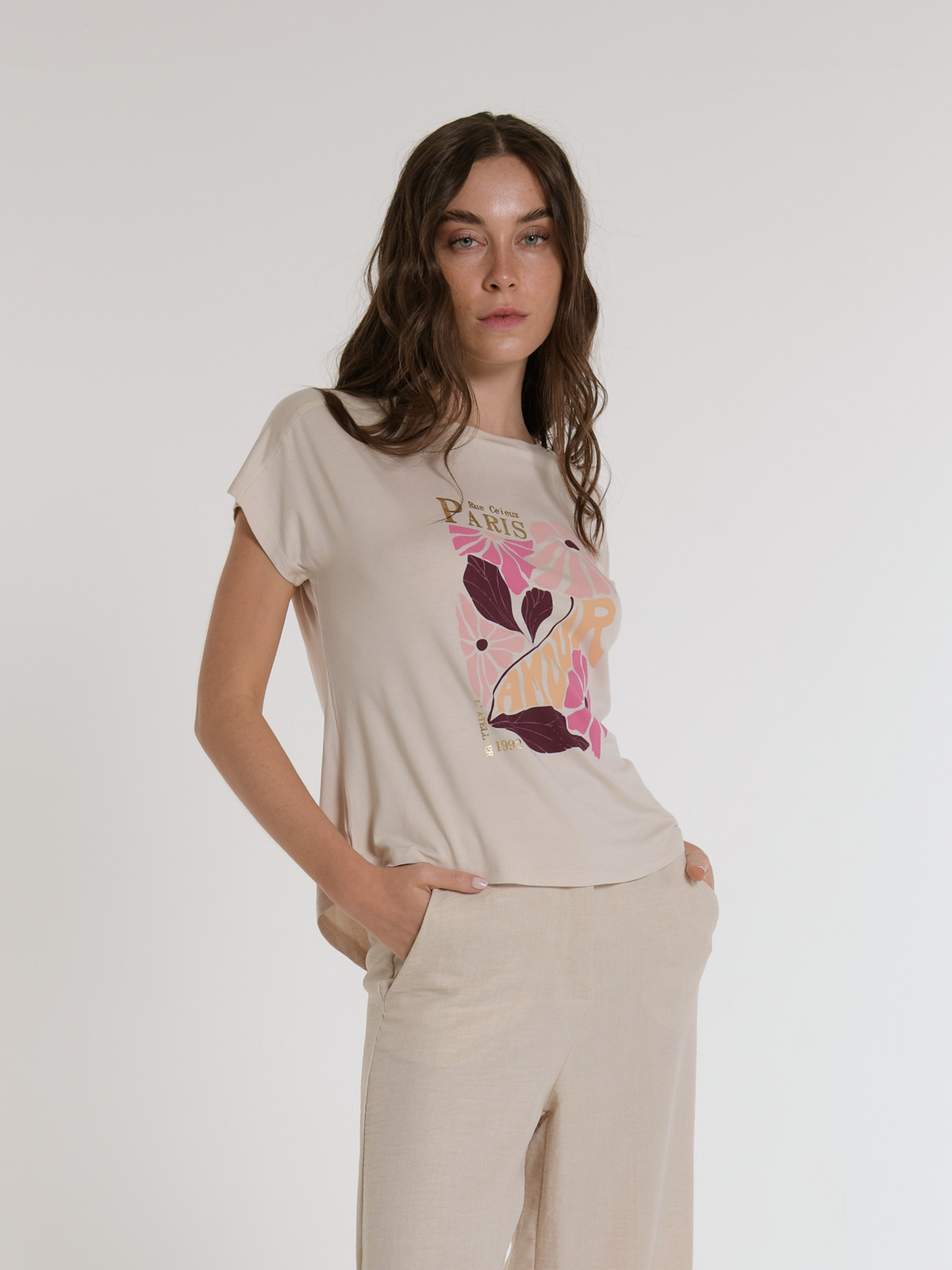 REMERA BAHAMAS ABSTRACT