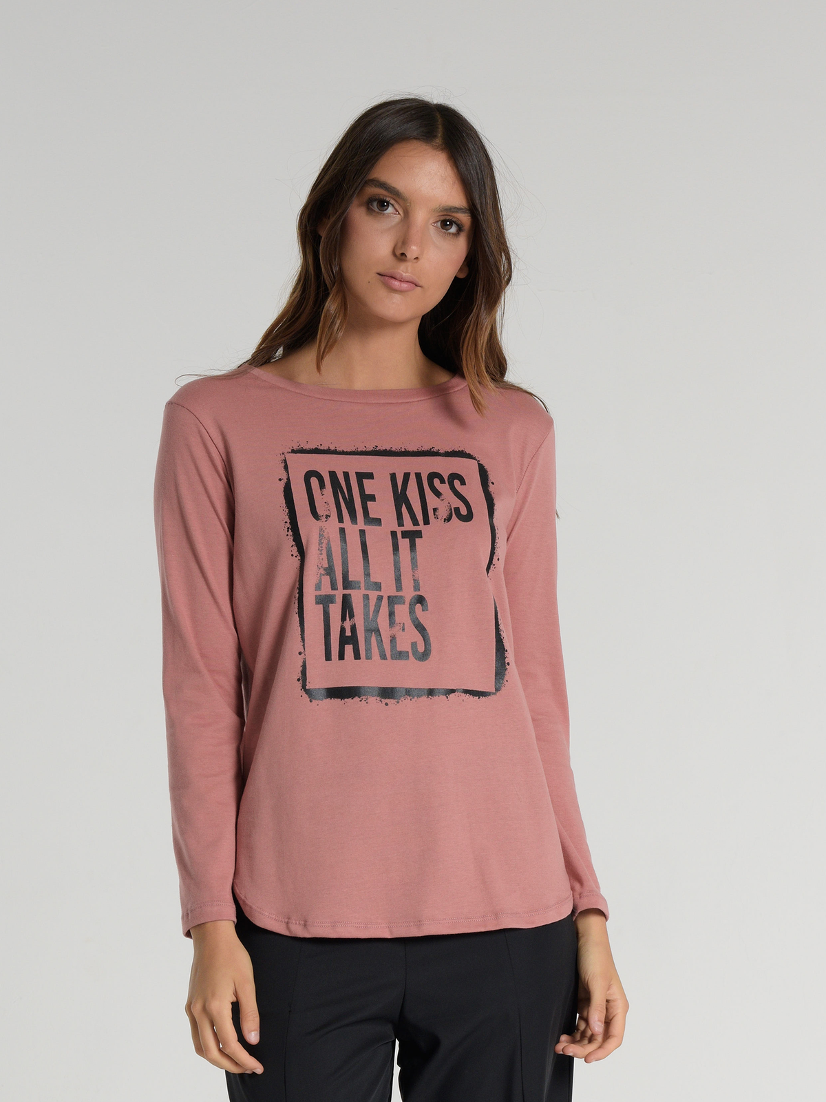 REMERA BAIKAL ONE KISS