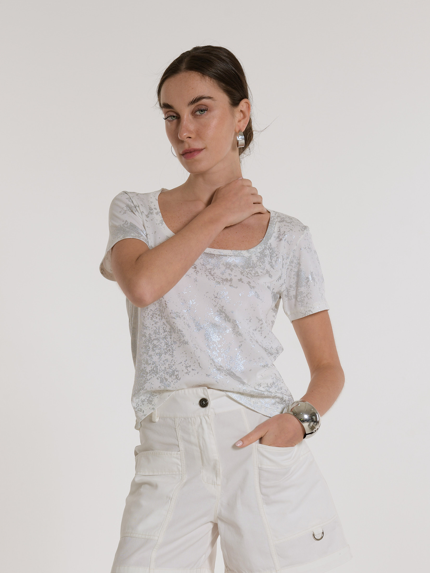 REMERA IPANEMA FOIL BATIK