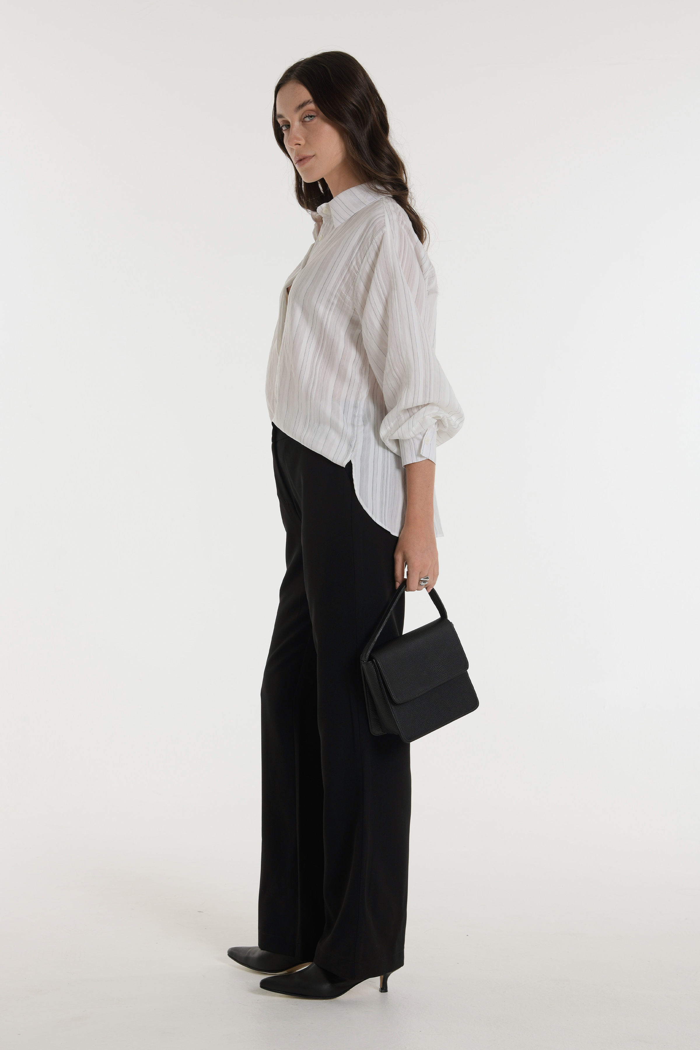 Camisa Magrite - Estilo y textura moderna